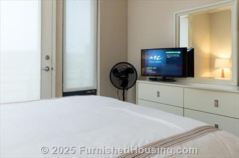 MB360 II - Mid-Rise - 701 China Basin, San Francisco, CA  94158 - LG - 4588066