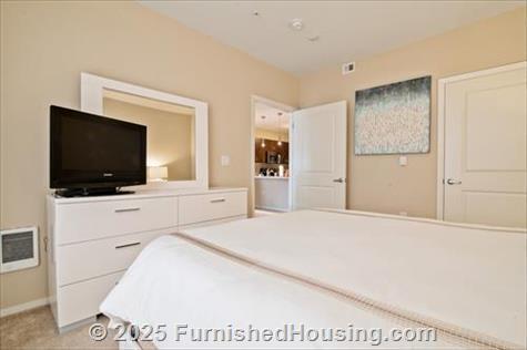 MB360 II - Mid-Rise - 701 China Basin, San Francisco, CA  94158 - LG - 6585106