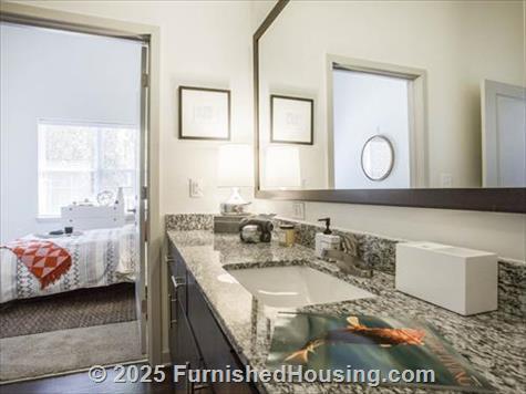 Marq Midtown 205 -  - 205 S Kings Dr, Charlotte, NC  28207 - LG - 5700800