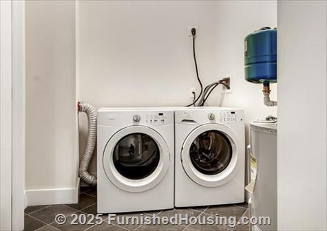 McHenry Row Apartments - Mid-Rise - 1631 Whetstone Way, Baltimore, MD  21230 - LG - 4676457