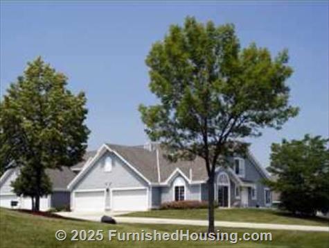 Mequon Trail Town Homes - Townhouse - 7014 Tamarack Ct, Mequon, WI  53092 - LG - 60756