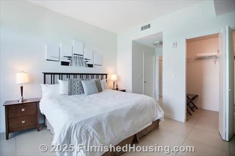 Monte Carlo - Hi-Rise - 6551 Collins Avenue, Miami Beach, FL  33141 - LG - 6343641