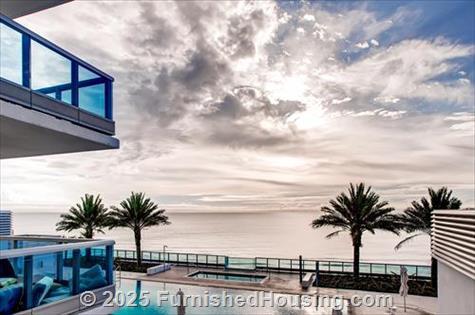 Monte Carlo - Hi-Rise - 6551 Collins Avenue, Miami Beach, FL  33141 - LG - 8039560