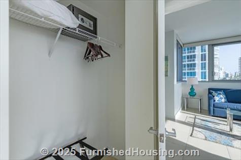 Monte Carlo - Hi-Rise - 6551 Collins Avenue, Miami Beach, FL  33141 - LG - 8262714