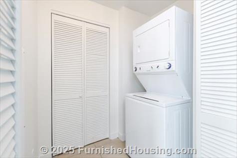 Monte Carlo - Hi-Rise - 6551 Collins Avenue, Miami Beach, FL  33141 - LG - 8262744