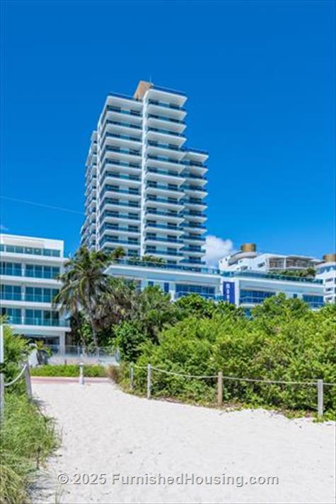 Monte Carlo - Hi-Rise - 6551 Collins Avenue, Miami Beach, FL  33141 - LG - 8332397