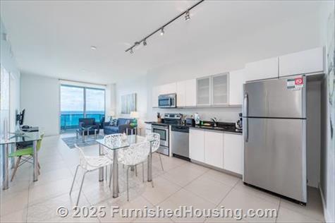 Monte Carlo - Hi-Rise - 6551 Collins Avenue, Miami Beach, FL  33141 - LG - 8430523
