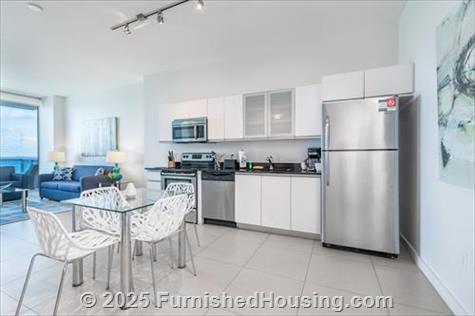 Monte Carlo - Hi-Rise - 6551 Collins Avenue, Miami Beach, FL  33141 - LG - 8430524