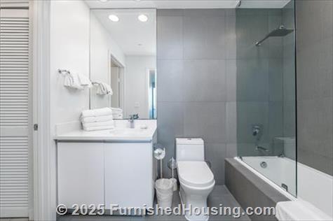 Monte Carlo - Hi-Rise - 6551 Collins Avenue, Miami Beach, FL  33141 - LG - 8430539