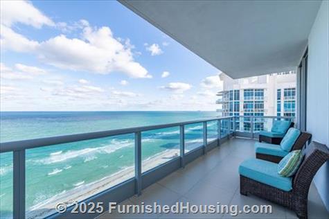 Monte Carlo - Hi-Rise - 6551 Collins Avenue, Miami Beach, FL  33141 - LG - 8430545