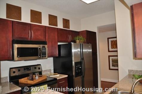 Montierra - Mid-Rise - 2345 Sage, Houston, TX  77056 - LG - 561221