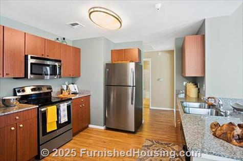 Montrachet - Mid-Rise - 3200 Soscol Avenue, Napa, CA  94558 - LG - 4458594