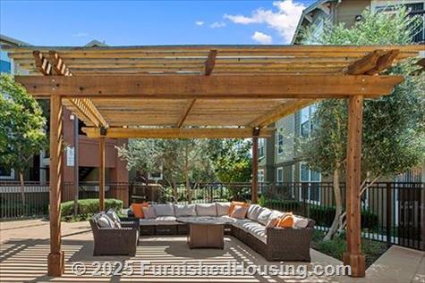 Montrachet - Mid-Rise - 3200 Soscol Avenue, Napa, CA  94558 - LG - 4458596