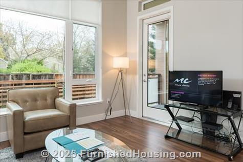 Montrose - Low-Rise - 1616 West El Camino Real, Mountain View, CA  94040 - LG - 4912376
