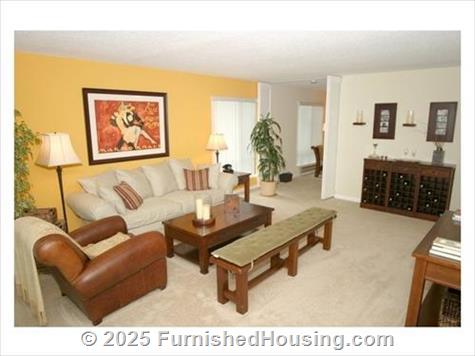 Oak Creek Apartments - Low-Rise - 1788 Oak Creek Dr., Palo Alto, CA  93304 - LG - 185004
