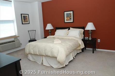 Oak Creek - Garden-Apt - 2001 Oak Creek Road, River Ridge, LA  70123 - LG - 60574
