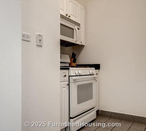 Ocean Club -  - 300 The Village Drive, Redondo Beach, CA  90277 - LG - 4677059
