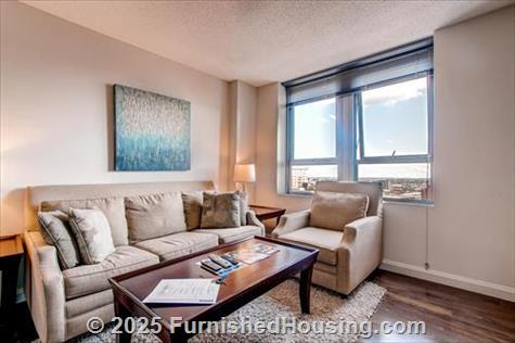 One Eleven - Hi-Rise - 111 West Wacker Dr, Chicago, IL  60601 - LG - 5642918