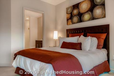 Ovation at Park Crest - Hi-Rise - 8231 Crestwood Heights Drive, Tysons Corner, VA  22102 - LG - 4850547