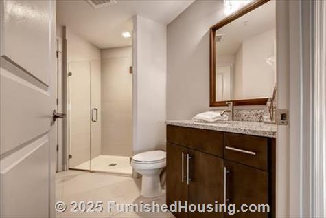 Ovation at Park Crest - Hi-Rise - 8231 Crestwood Heights Drive, Tysons Corner, VA  22102 - LG - 4850548