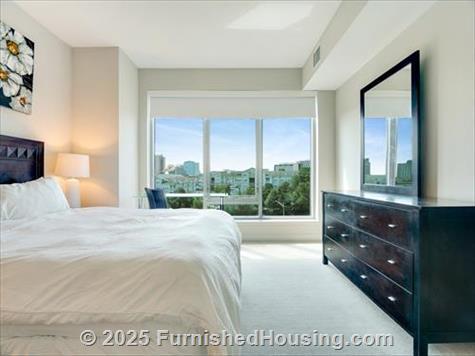 Ovation at Park Crest - Hi-Rise - 8231 Crestwood Heights Drive, Tysons Corner, VA  22102 - LG - 5884438