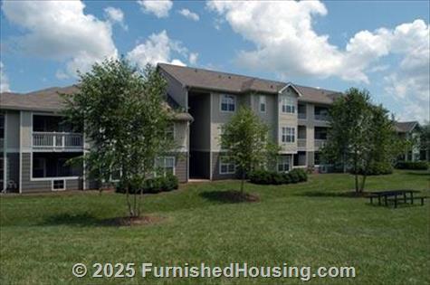 Park Commons - Low-Rise - 8301 Parkland Circle, Charlotte, NC  28227 - LG - 64760