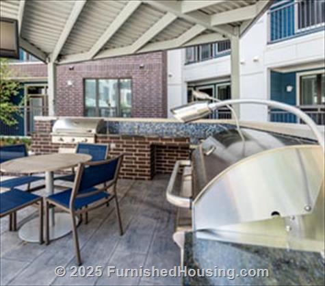 Pearl Midtown -  - 3101 Smith Street, Houston, TX  77006 - LG - 5116483