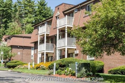 Pheasant Run - Walk Up - 9 Silver Drive, Nashua, NH  03060 - LG - 4723075