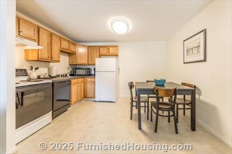 Pheasant Run - Walk Up - 9 Silver Drive, Nashua, NH  03060 - LG - 4723081