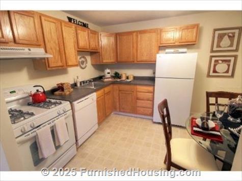 Pheasant Run - Walk Up - 9 Silver Drive, Nashua, NH  03060 - LG - 90736