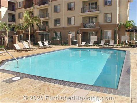 Regents Court - Mid-Rise - 8465 Regents Road, San Diego, CA  92122 - LG - 59053