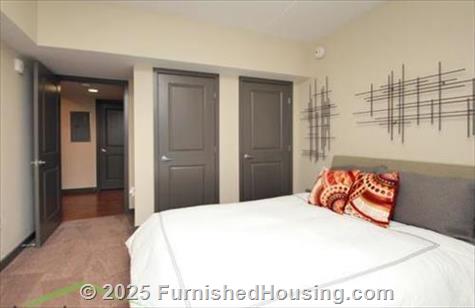 Residences at Keystone Crossing -  - 8785 Keystone Crossing, Indianapolis, IN  46240 - LG - 5239750