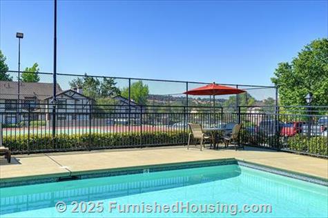Rocklin Manor - Garden-Apt - 5240 Rocklin Road, Rocklin, CA  95677 - LG - 4615085