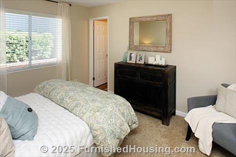Sand Cove - Low-Rise - 923 Shell Boulevard, Foster City, CA  94404 - LG - 4184294