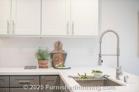 Serenity Larkspur - Garden-Apt - 1800 Lincoln Village Circle, Larkspur, CA  94939 - LG - 5948318