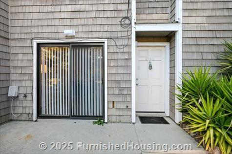 Shenandoah Square - Townhouse - 924 Mariner Drive, Mountain View, CA  94043 - LG - 8515132