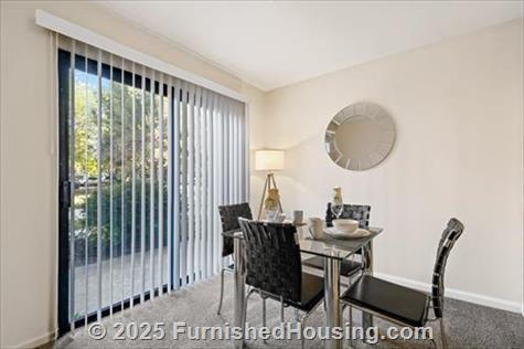 Shenandoah Square - Townhouse - 924 Mariner Drive, Mountain View, CA  94043 - LG - 8515136