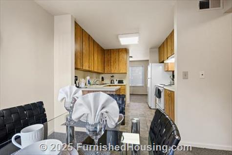 Shenandoah Square - Townhouse - 924 Mariner Drive, Mountain View, CA  94043 - LG - 8515138