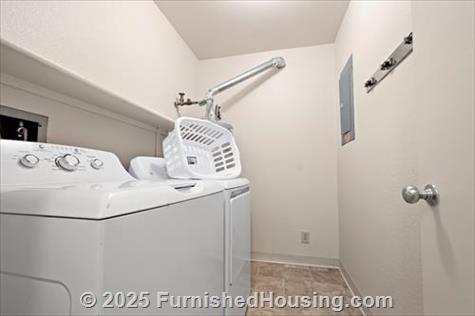 Shenandoah Square - Townhouse - 924 Mariner Drive, Mountain View, CA  94043 - LG - 8515152