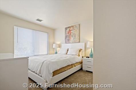 Shenandoah Square - Townhouse - 924 Mariner Drive, Mountain View, CA  94043 - LG - 8515158