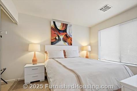 Shenandoah Square - Townhouse - 924 Mariner Drive, Mountain View, CA  94043 - LG - 8515159