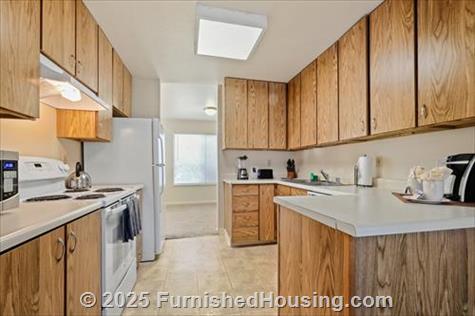 Shenandoah Square - Townhouse - 924 Mariner Drive, Mountain View, CA  94043 - LG - 8515164