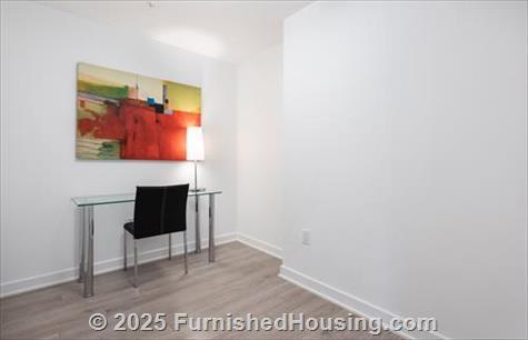 Signature at Reston Town Center - Hi-Rise - 11850 Freedom Drive, Reston, VA  20190 - LG - 5948364