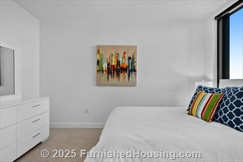 Signature at Reston Town Center - Hi-Rise - 11850 Freedom Drive, Reston, VA  20190 - LG - 6593351