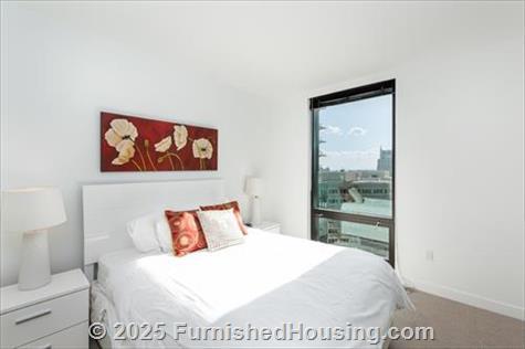 Signature at Reston Town Center - Hi-Rise - 11850 Freedom Drive, Reston, VA  20190 - LG - 7359028