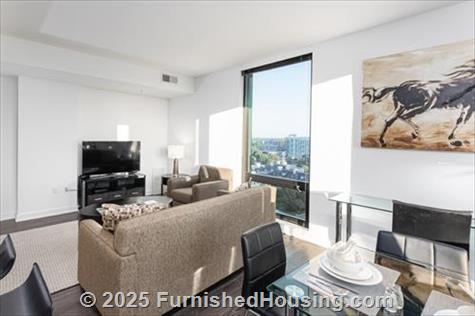 Signature at Reston Town Center - Hi-Rise - 11850 Freedom Drive, Reston, VA  20190 - LG - 7359038