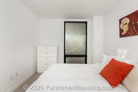 Signature at Reston Town Center - Hi-Rise - 11850 Freedom Drive, Reston, VA  20190 - LG - 7359044