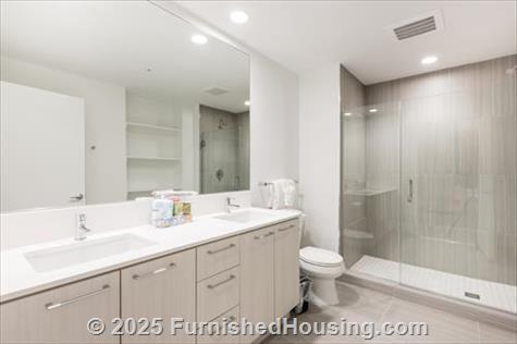 Signature at Reston Town Center - Hi-Rise - 11850 Freedom Drive, Reston, VA  20190 - LG - 7970859