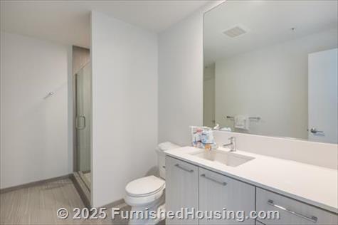 Signature at Reston Town Center - Hi-Rise - 11850 Freedom Drive, Reston, VA  20190 - LG - 7970887