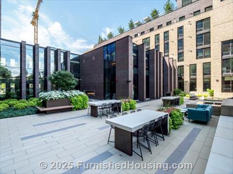 Signature at Reston Town Center - Hi-Rise - 11850 Freedom Drive, Reston, VA  20190 - LG - 8176671